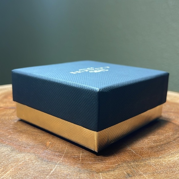 NIB COACH Signature With Malachite Slider Bracelet & Open Circle Earrings Set - Picture 14 of 15